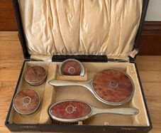 Antique Dressing Table Set