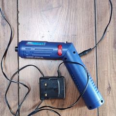 Cordless screwdriver Hilka
