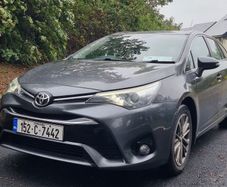 Toyota Avensis Business Edition D-4D Estate 2015