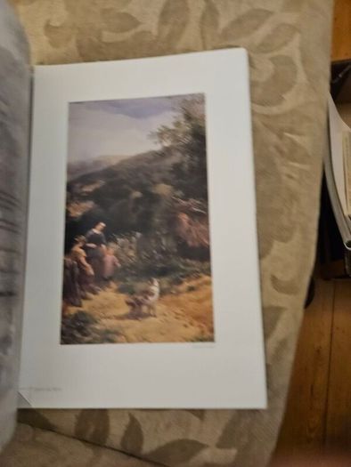 Haynes Fine Art Of Broadway Catalogue.  Beautiful Illustrated Large Volume Paperback In Good Condition.