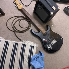 Peavey guitar with sx amp