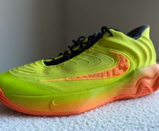 Nike Giannis Immortality Volt Orange Basketball Shoes UK 11 EU 46 Men