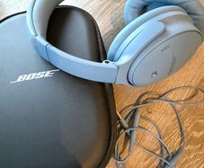 Bose QuietComfort Wireless Headphones Blue Dusk Noise Cancelling