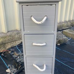 Small Locker Unit