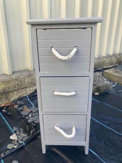 Small Locker Unit