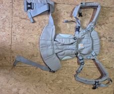 Ergobaby Baby Carrier from Newborn