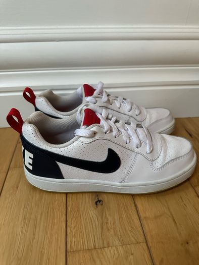 Nike Court Borough