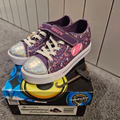 Heelys size 1
