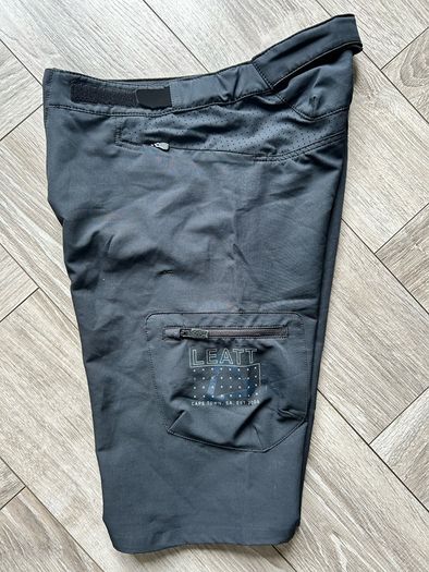 MTB - Leatt 2.0 short (Jr size L)