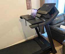 ProForm Trainer 8.5 treadmill + treadmill laptop tray