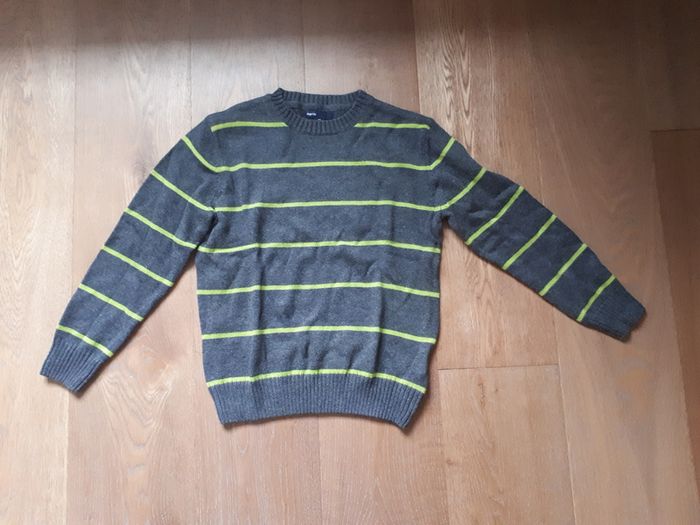 GAP Kids Grey Green Stripe Jumper Age 8 - 9