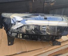 dacia duster 2025 driver side headlight