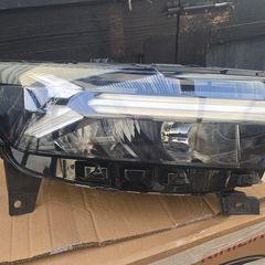 dacia duster 2025 driver side headlight