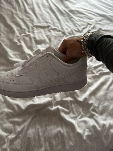 Nike Air Force-Size UK 6