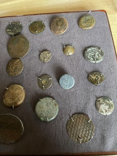 Very old metal buttons unresearched