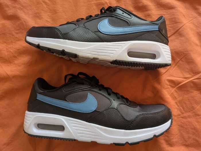 Nike Air Max SC runners