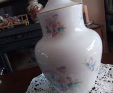 Aynsley Little Sweetheart Large Table China Lamp