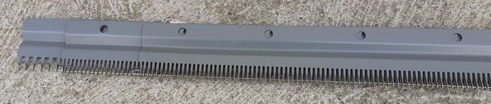 Empisal Knitmaster Knitting Machine