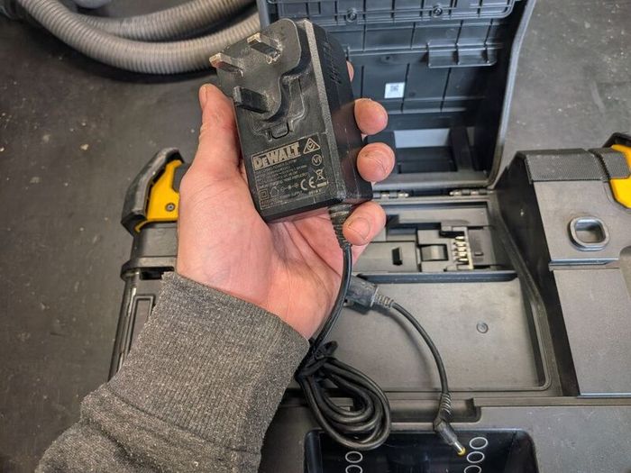 Dewalt Tstak Radio