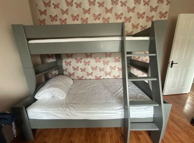 bunk bed