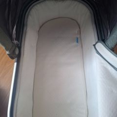 Uppa baby Bassinet sage green
