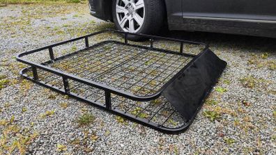 Roof basket