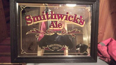 pub mirror