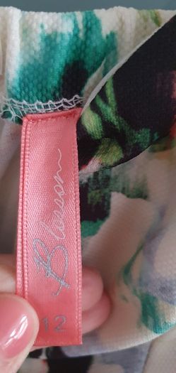 Blossom floral plunge dress Sz 12