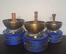 Singing bowls
