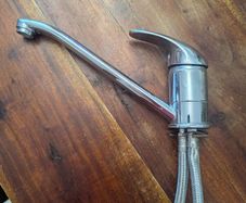 Kitchen mixer tap