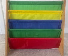Childrens book storage