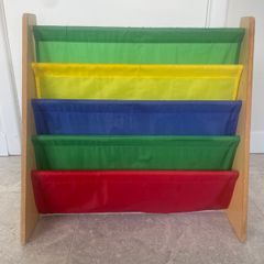 Childrens book storage