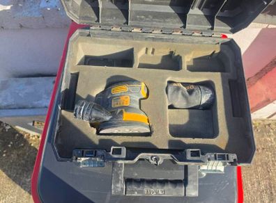 dewalt dcw210 orbital sander