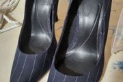 navy high heels
