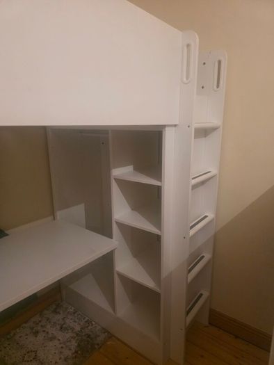 bunk bed