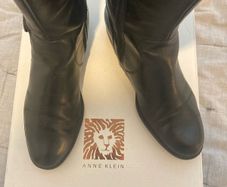 ladies black leather knee high boots