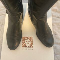 ladies black leather knee high boots