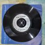 Bobby McFerrin Dont Worry Be Happy 7 inch single MT56 Image 3