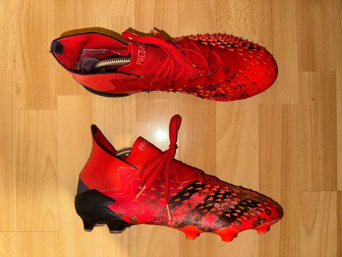 Adidas Predator Freak.1 FG Demonskin Solar Red FY6256
