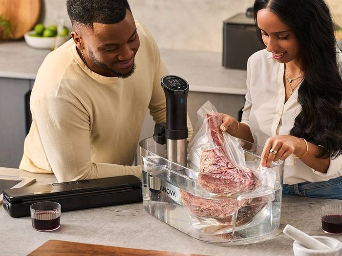 Anova Sous Vide Cooker - Barely Used