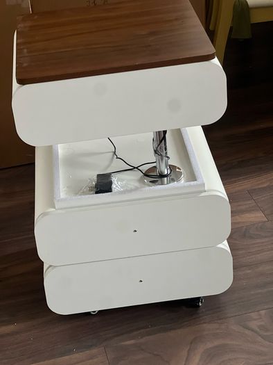Dressing table