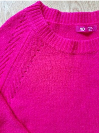 Red Jumper   Age 10-11