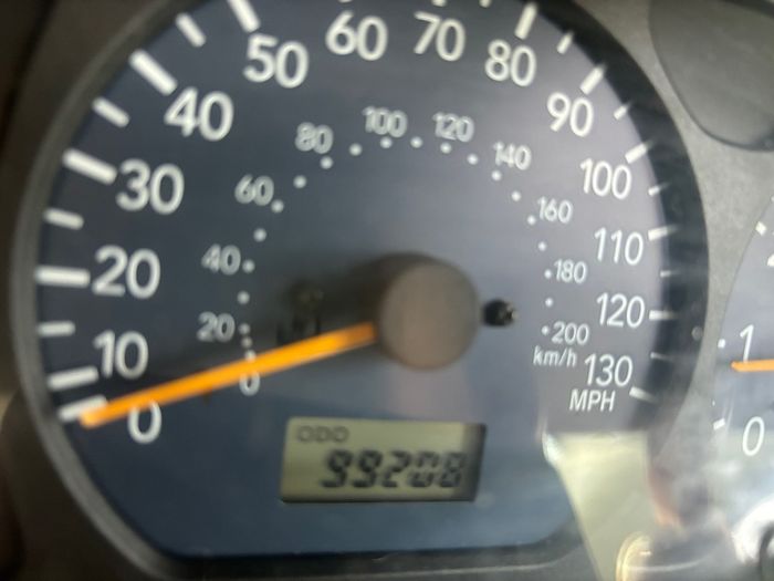 2003 Suzuki Ignis