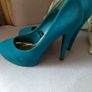 torquoise high heels faux suede Image 2