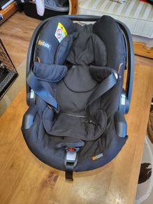 BeSafe iZi Go x1 infant car seat