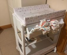 Changing table