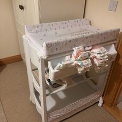 Changing table