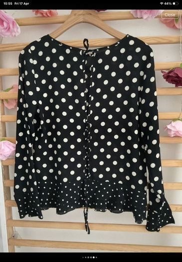 blouse Bnwt size 10 black & white polka dot top tie back detail