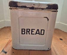 Vintage Metal Bread Bin