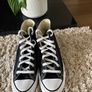 Converse Uk 6 like new! Worn once for event Image 2